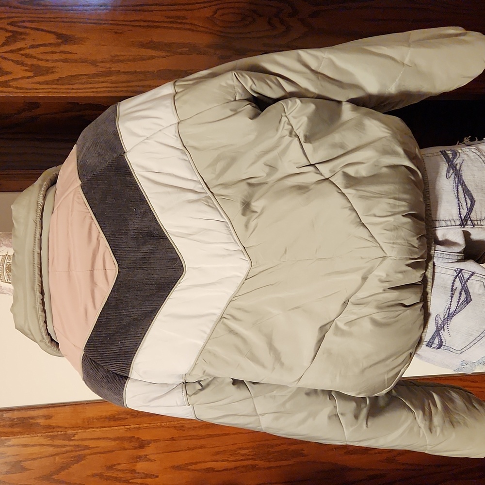 Winter Jacket - image 3